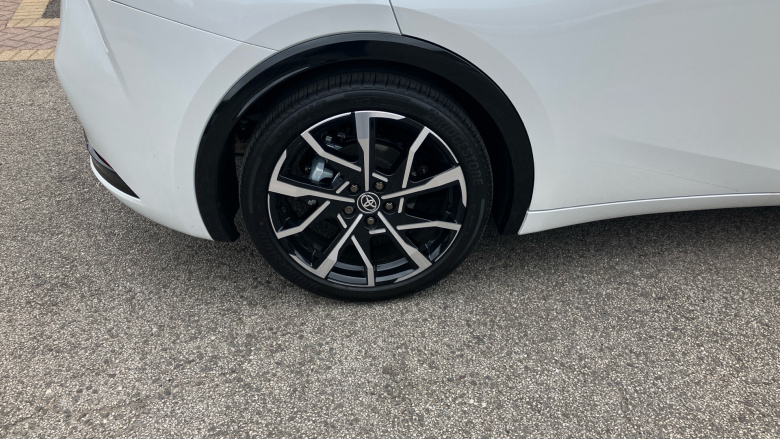 Toyota Prius 2.0 PHEV Excel 5dr CVT Hatchback